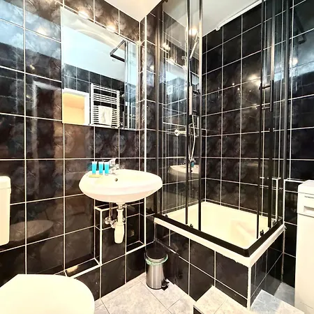 Kilinskiego Urban By Bookinghost Appartamento